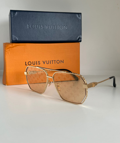 Lentes De Sol Louis Vuitton Mng Dorado