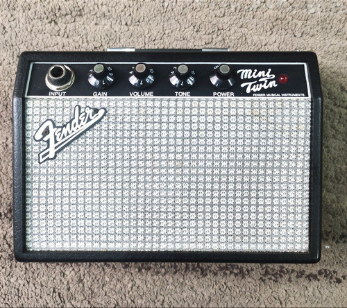 Amplificador Fender Mini Twin Mt-10 Usado