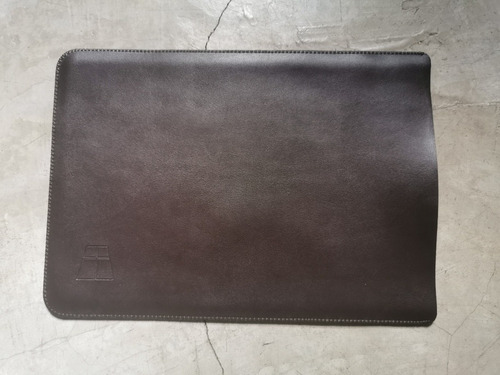 Funda De Cuero Surface Para Table O Notebook Impecable