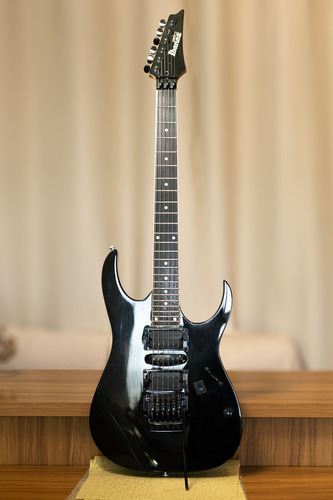 Guitarra Ibanez Gio Floyd Rose