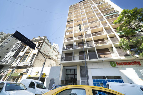 Departamento De 4 Ambientes En Venta En Recoleta