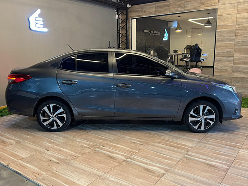 car gallery