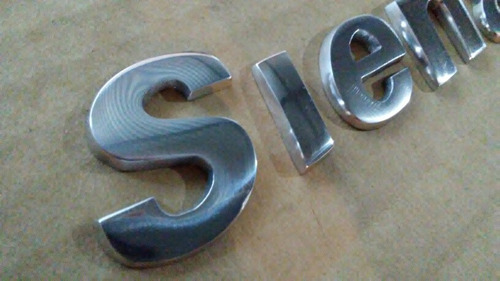 Emblema Fiat Siena Metal Sin Adhesivo Foto 3
