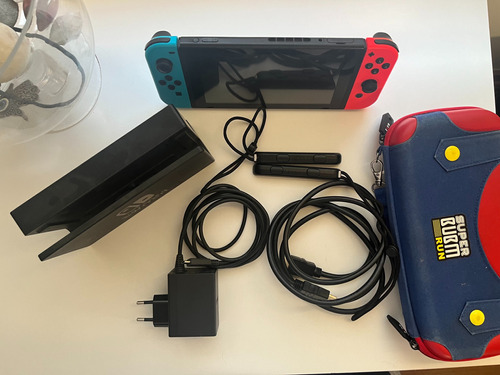Nintendo Switch Standard Color Rojo Neón/azul Neón/negro