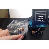 2017 Lootcrate Aliens Collector's Queen Takes Bishop 7 Cms