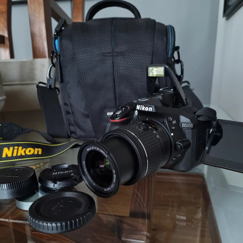 Camara Nikon D5300 + Lente 18-55 Mm + Bolso
