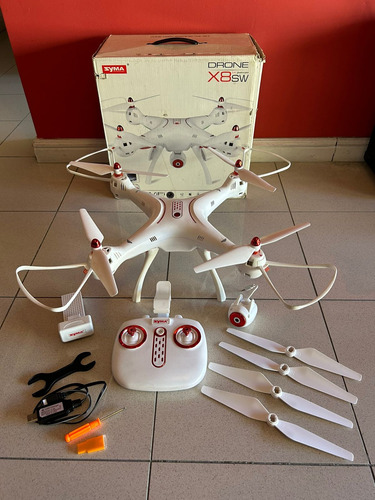 Drone Syma X8sw Con Cámara Hd White 1 Batería