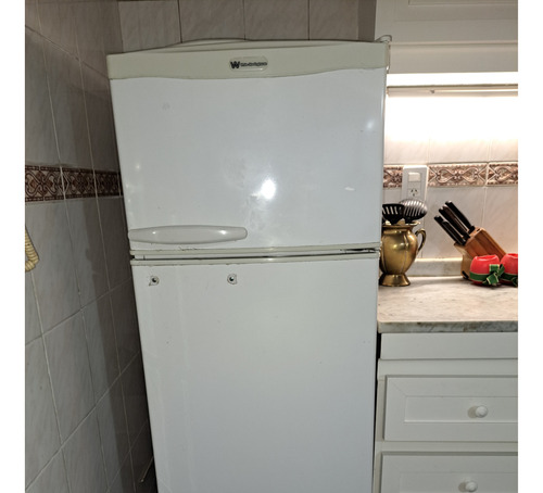 Heladera Westinghouse 230lts C Freezer Perfec Funcionamiento