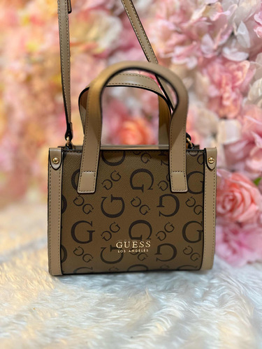 Crossbody Letras Café Guess