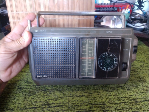 Rádio Vintage Rl301 Funcionando Leia A Descrição Atentamente