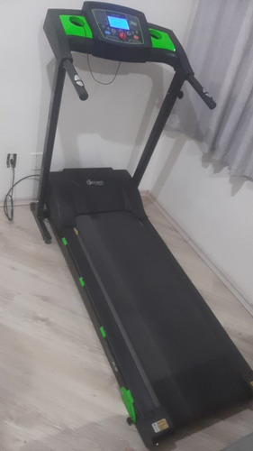 Esteira Elétrica Dream Fitness Concept 2.5 110v/220v Preto