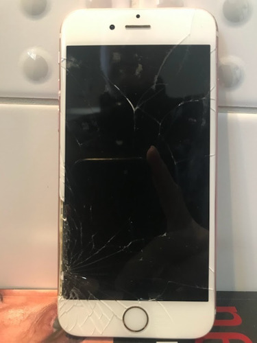  iPhone 6s 32 Gb Branco / Rosa  Com Defeito E Tela Quebrada