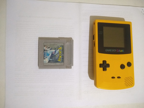 Game Boy Color + Pokémon Silver