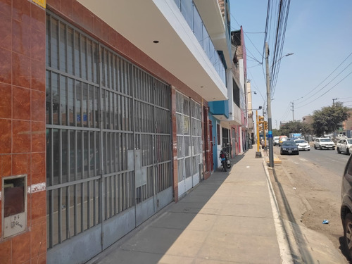Alquiler De Local Amplio - Imagen 2