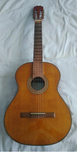Guitarra Clásica Impecable La Alpujarra  Mod. 75 + Funda Imp