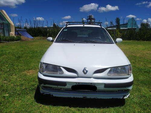 Renault Megane 1999 2.0