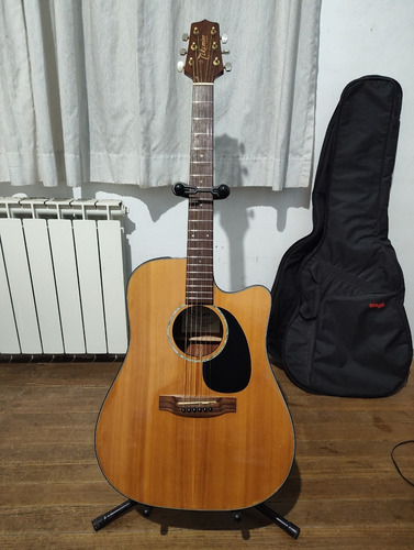 Guitarra Electroacústica Takamine Eg340c