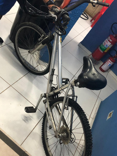 Bicicleta Caloi Aluminio Aro 26 Usada