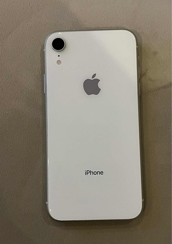 iPhone XR 64 Gb