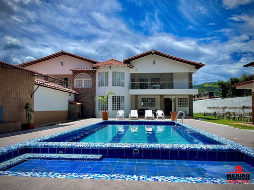 Casa-finca En Venta En Guarne - Alto De La Virgen - Imagen 3