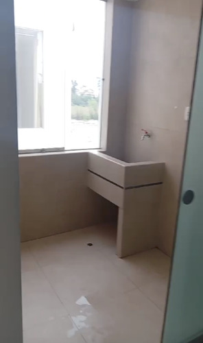 Alquilo Departamento 4to Piso - Imagen 4