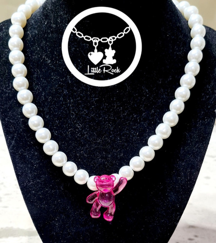 Collar De Oso Acrílico Rosa Y Perlas Naturales Blancas 