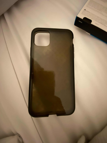 Funda Phone 11 Pro Max Tech 21 Negro Usado