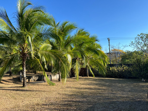 Vendo Lote En La Guácima, Residencial Villas Tierra Y Caña, A 15 Minutos Del Automercado. Tienen Construido En Block Rancho De 56 M2, Electricidad Subterránea, Agua Aya Y Paja Agua Pozo Residencial - Imagen 3