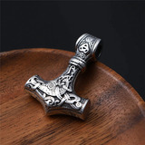 Amuleto Rúnico Escandinavo Mjolnir Del Martillo De Thor De L