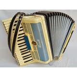 Acordeon 80 Baixos Scandalli Série Ouro