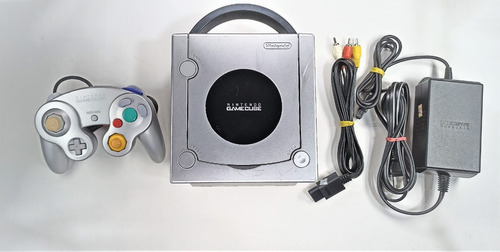 Consola Nintendo Gamecube Color Plateada + Chip Xeno
