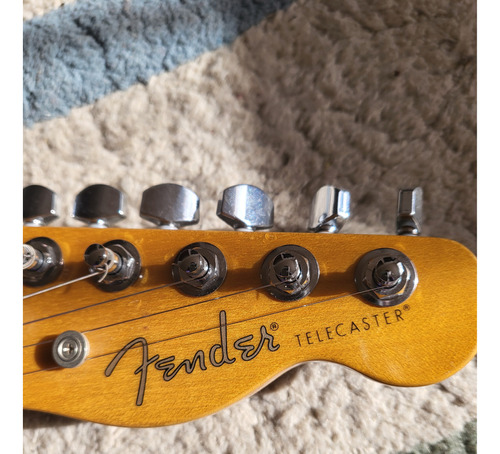 Fender Modern Player Telecaster Thinline P90