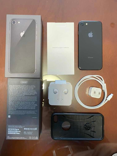 Celular iPhone 8 256 Gb Negro