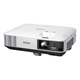 Proyector Epson Powerlite 2255u