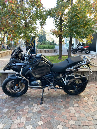 R 1200 Gs Adventure Triple Black