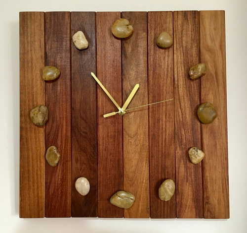Reloj De Pared, En Madera Sólida De Parota.