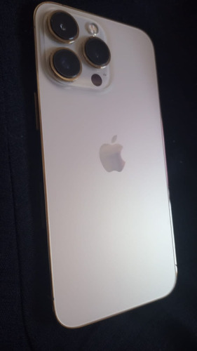 Vendo iPhone Pro  Dourado  256 G 
