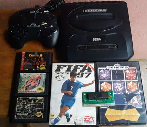 Sega Genesis 2 Con Placas De Desarrollo.