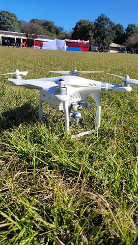 Drone Dji Phantom 3 Advanced Con Cámara 2.7k White 1 Batería