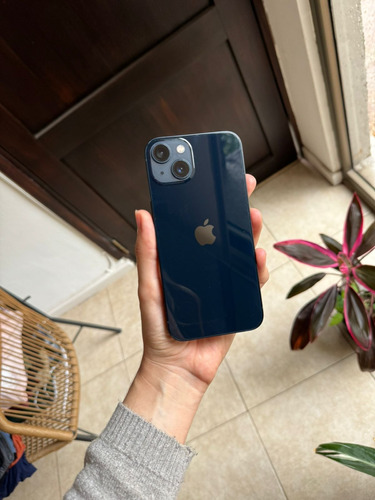 Apple iPhone 13 (128 Gb) - Azul Medianoche - Usado 87 % Bat 