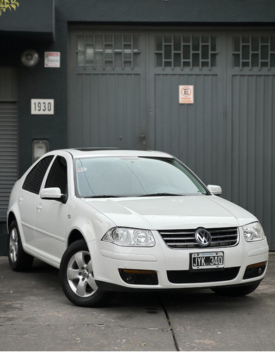 Volkswagen Bora 2.0 Trendline Gnc 2011