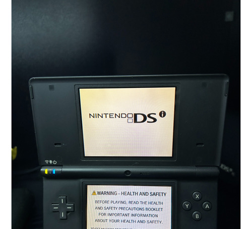 Nintendo Dsi Twl-001 256mb Cor  Preto