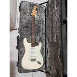 Guitarra Fender Player Stratocaster Polar White Con Case