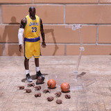 Figura Nba Lakers Lebron James Articulado Alternativa 16,5cm