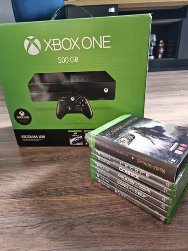 Xbox One 500gb Com 7 Jogos E Um Controle