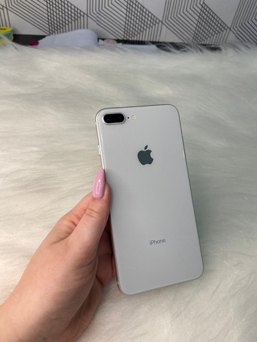  iPhone 8 Plus 64 Gb Prateado