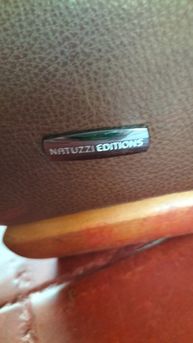 Sofá De Cuero Marca Natuzzi Precio 700000