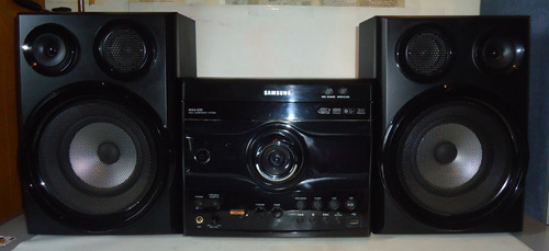 Equipo De Musica Samsung Auxiliar Radio Bluetooth No Envio