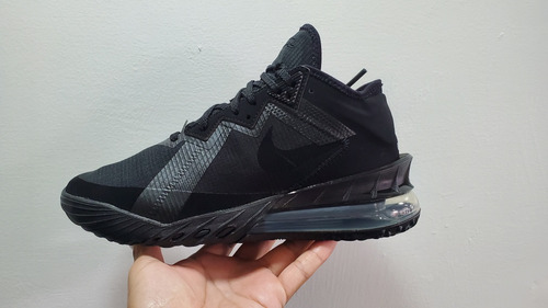 Lebron 18 Low Zero Dark 23 (26 Cm) Retro Kyrie Kobe Curry 