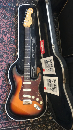 Guitarra Fender Stratocaster American Standard 40th